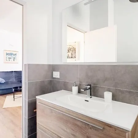 Panoramica Deluxe 19 - Centro Citta Tatil Evi